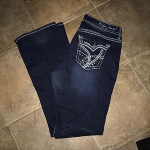 Ariya Jeans